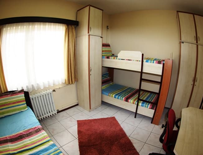 Özel İdeal Öğrenci Yurtları Kız Öğrenci Yurdu 13. Şube