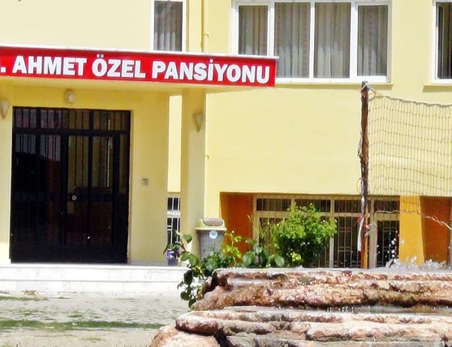 Ahmet Özel Pansiyonu