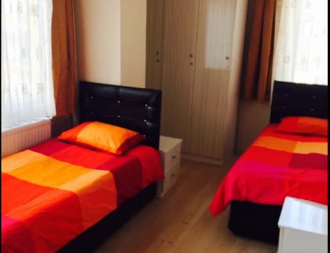 Araslar Kız Öğrenci Apartı