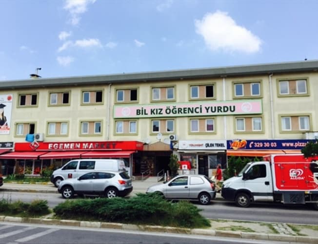 Bil Kız Öğrenci Yurdu
