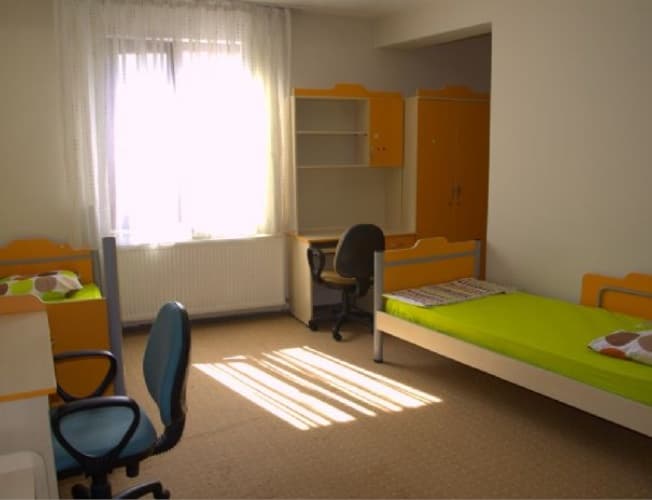 Özel Demirel Yükseköğrenim Kız Öğrenci Yurdu