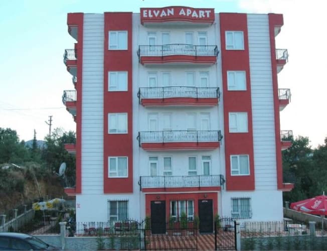 Burdur Bucak Elvan Kız Apartı