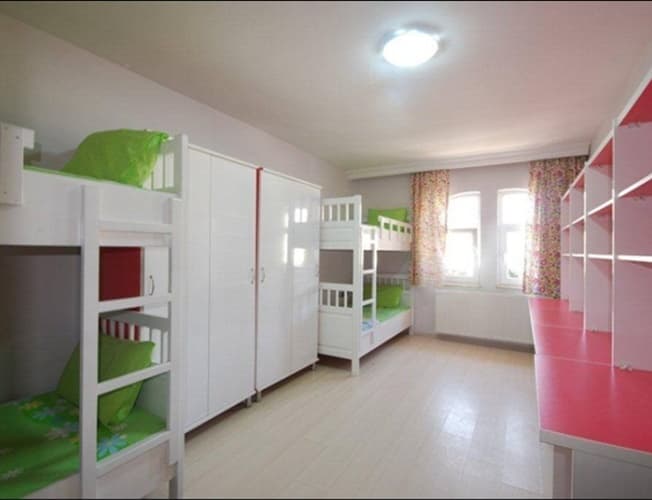 İCK Hüsniye Cankan Kız Öğrenci Yurdu