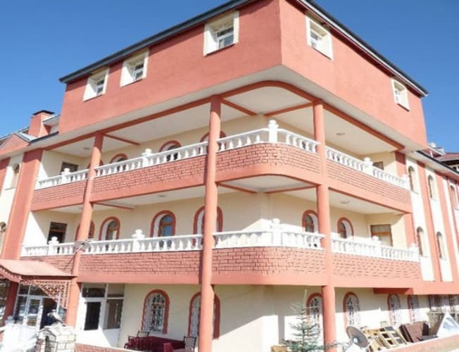 Seray Kız Öğrenci Apartı