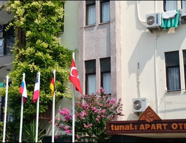 Tunalı Apart