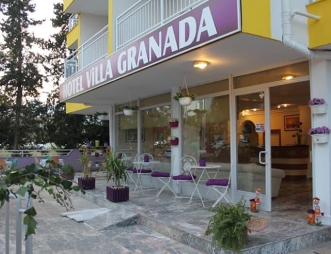 Villa Granada Erkek Öğrenci Pansiyonu
