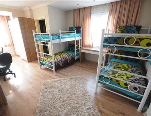 Aslanlar Erkek Öğrenci Yurdu