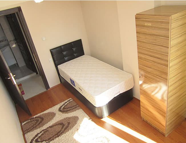 İzmir Özel Çağlı Kız Öğrenci Yurdu