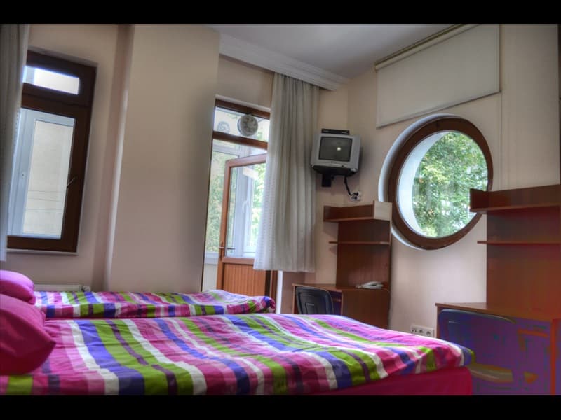 Dr. Necmiye Durlu Ankara Kız Yurdu