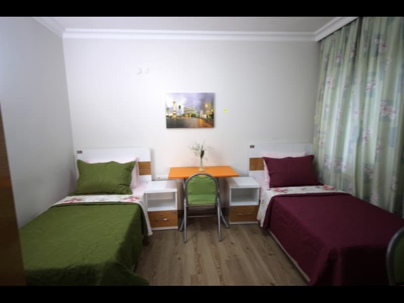  İzmir Özel Ulusoy Kız Öğrenci Yurdu