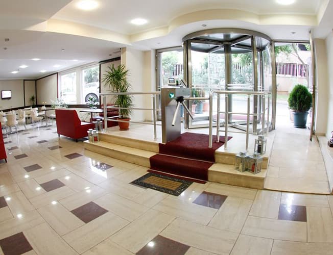 Özel Topkapı Yükseköğrenim Kız Öğrenci Yurdu