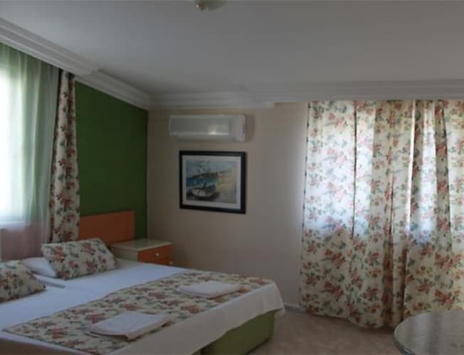 Villa Granada Erkek Öğrenci Pansiyonu