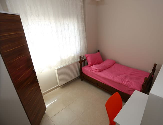 Özel İskenderun Zeynep Yükseköğretim Kız Öğrenci Yurdu